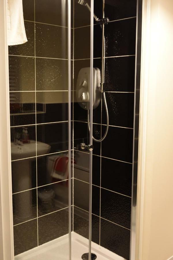 Staynec Coach House - For Company, Contractor & Leisure - Nec, Hs2, Jlr, Airport