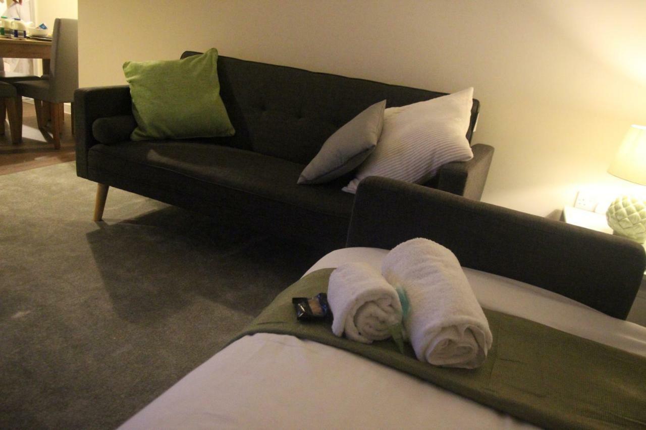 Staynec Coach House - For Company, Contractor & Leisure - Nec, Hs2, Jlr, Airport Birmingham