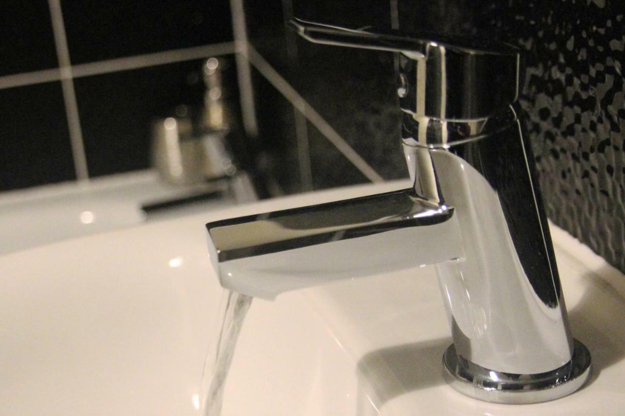 Staynec Coach House - For Company, Contractor & Leisure - Nec, Hs2, Jlr, Airport * Birmingham