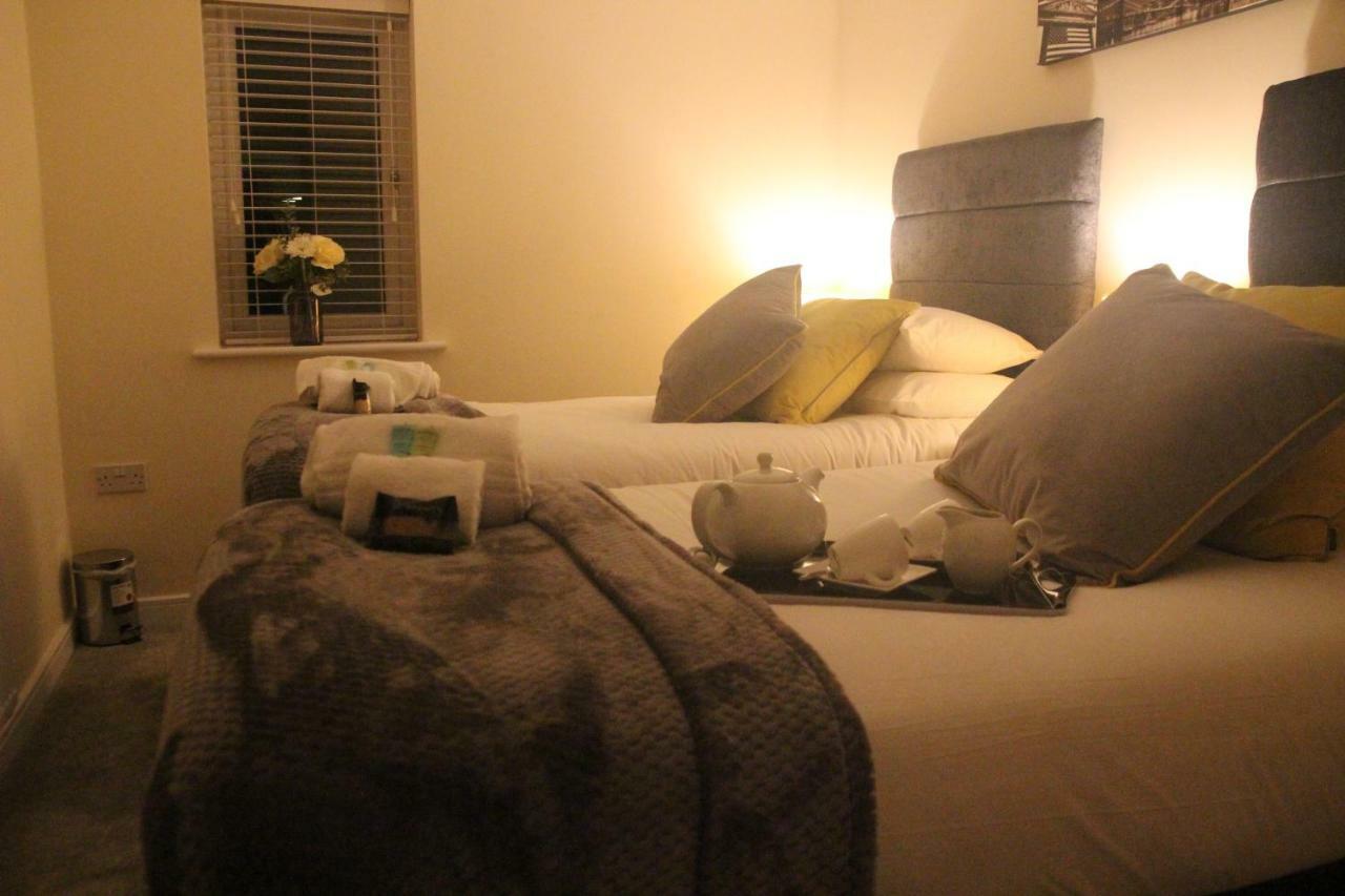Apartment Staynec Coach House - For Company, Contractor & Leisure - Nec, Hs2, Jlr, Airport