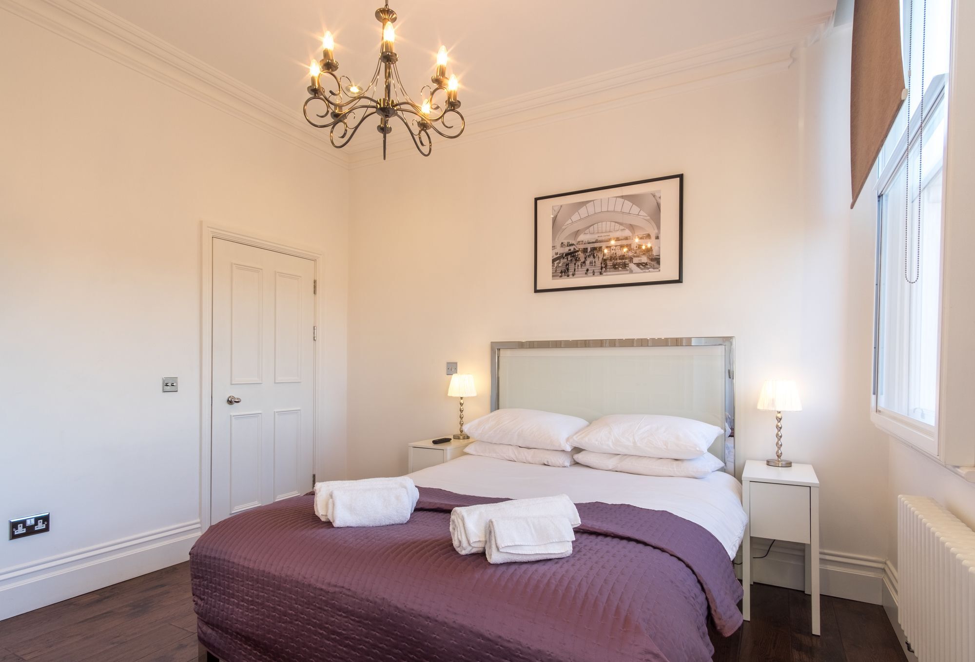 Visits - Mint Drive Apartment