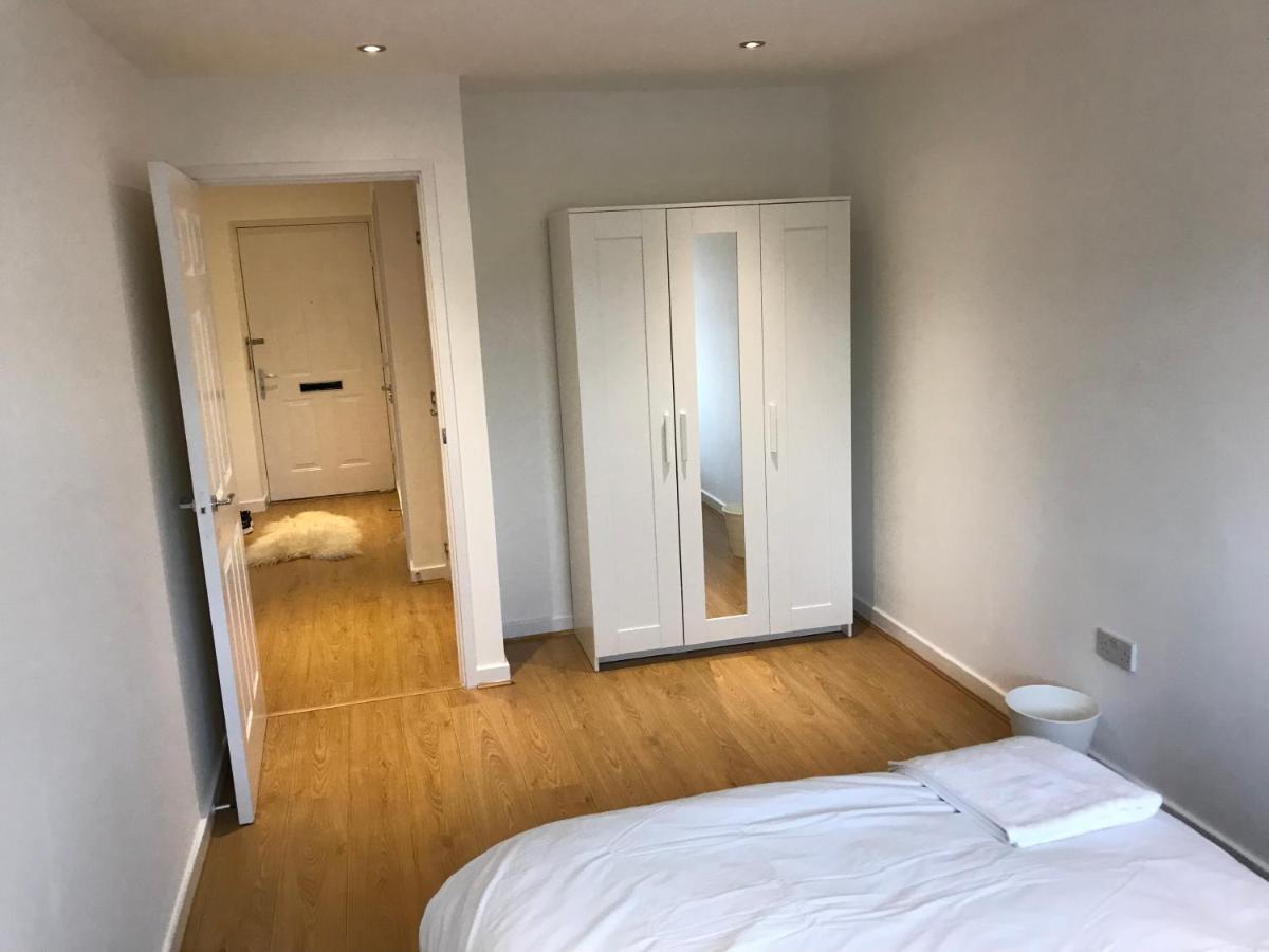 Bell Court Private