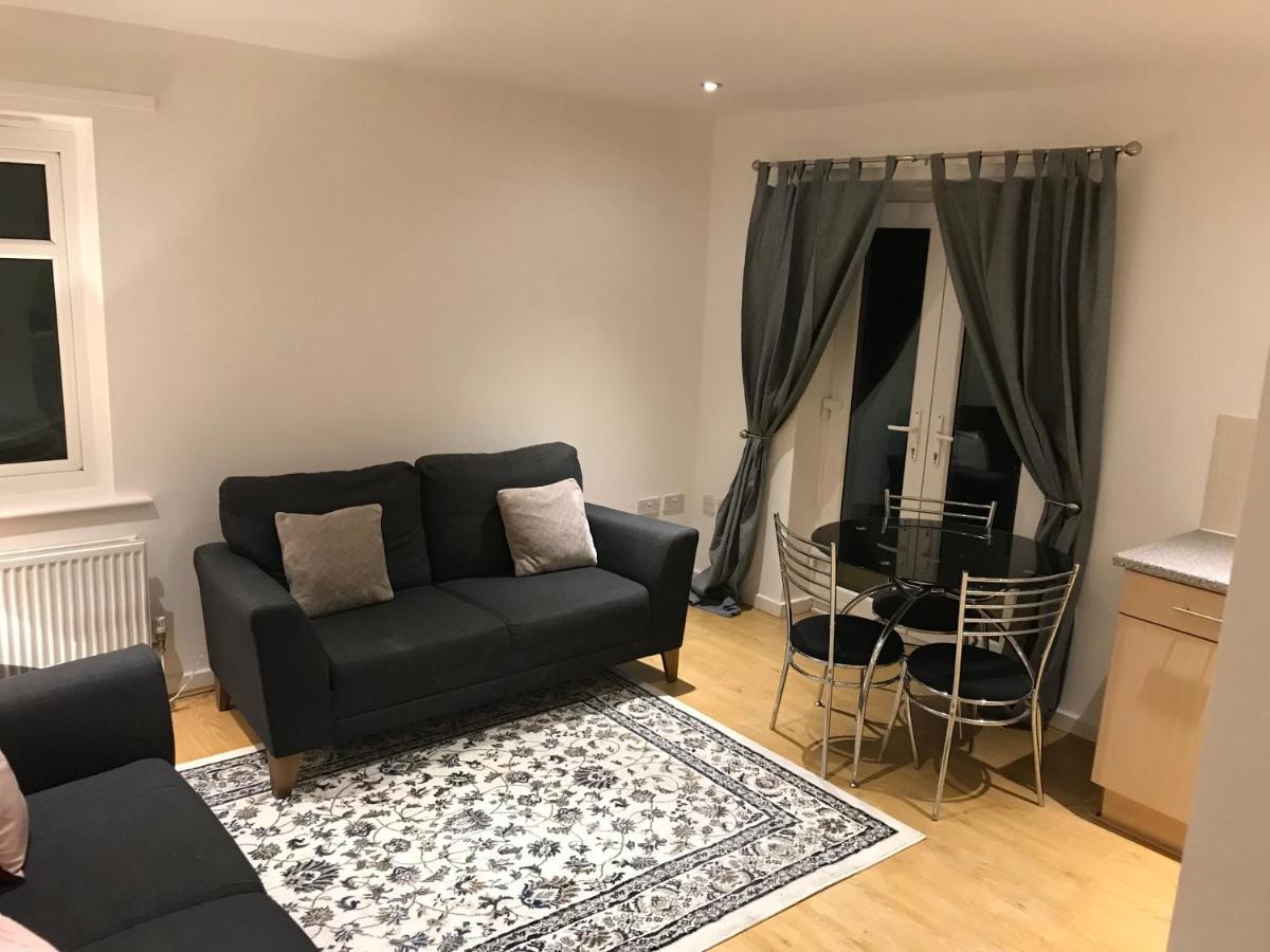 Bell Court Private Apartment *