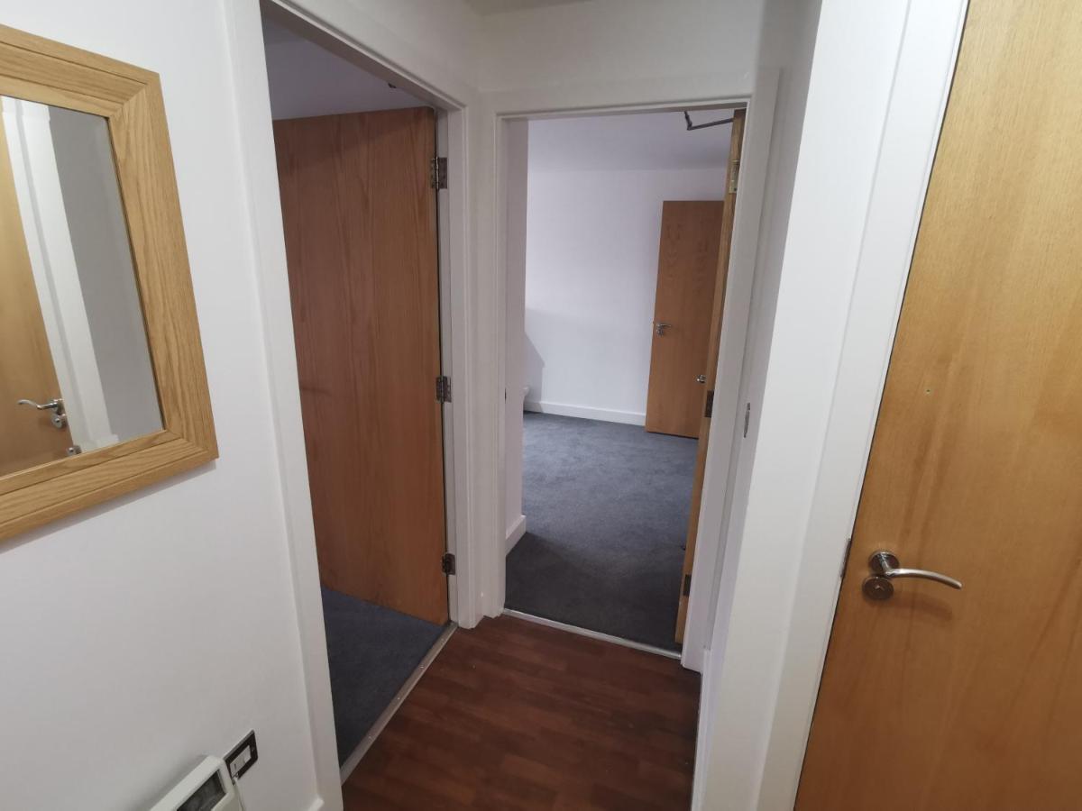 Voyager * Sleeps 6 * Parking * Birmingham