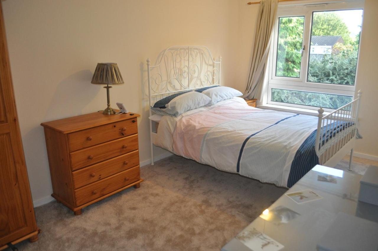 3 Bed House In City Centre Near M6 And Aston Birmingham