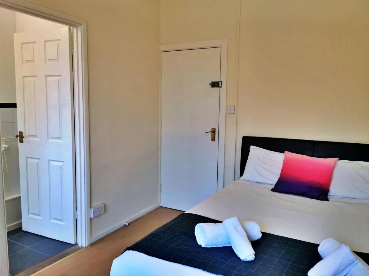 Central At Warner St By Hf Group Homestay