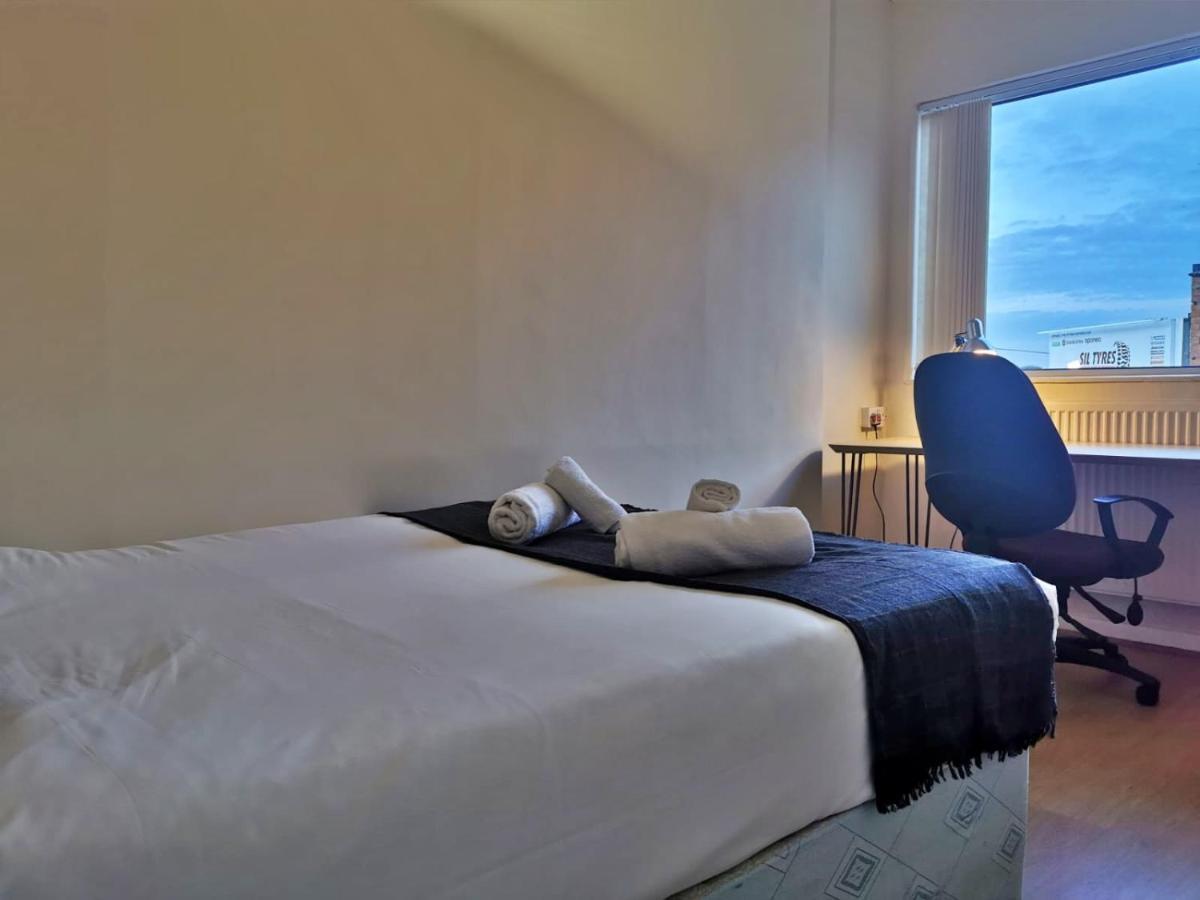 Central At Warner St By Hf Group Homestay