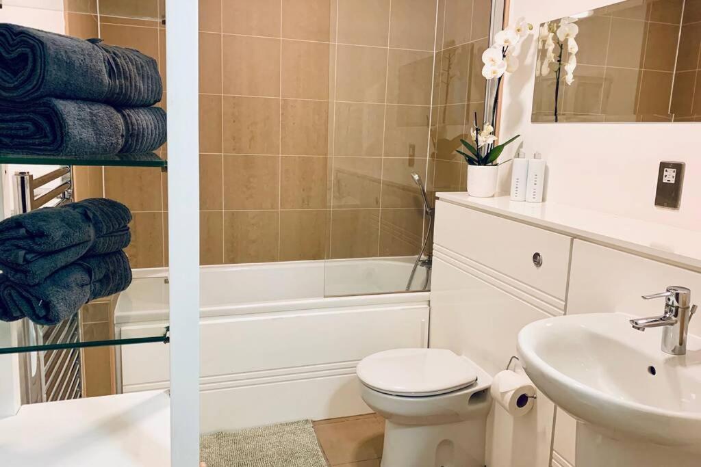 2 Bedroom Penthouse *