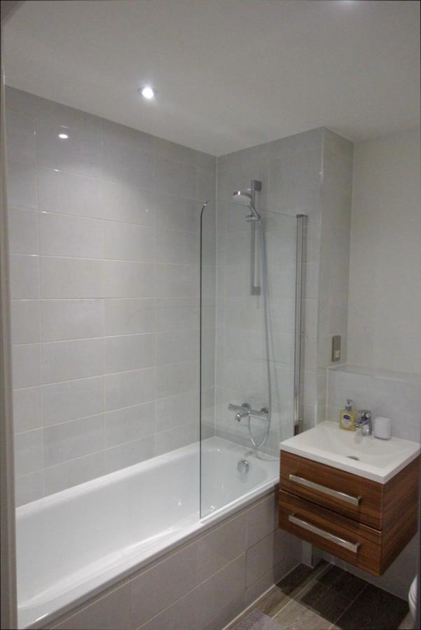 Apartment Modern 2 Bed With Location Birmingham