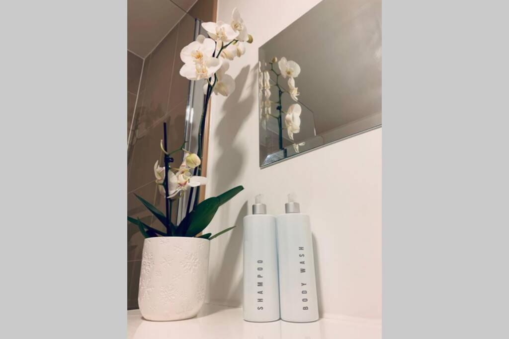 2 Bedroom Penthouse * Birmingham