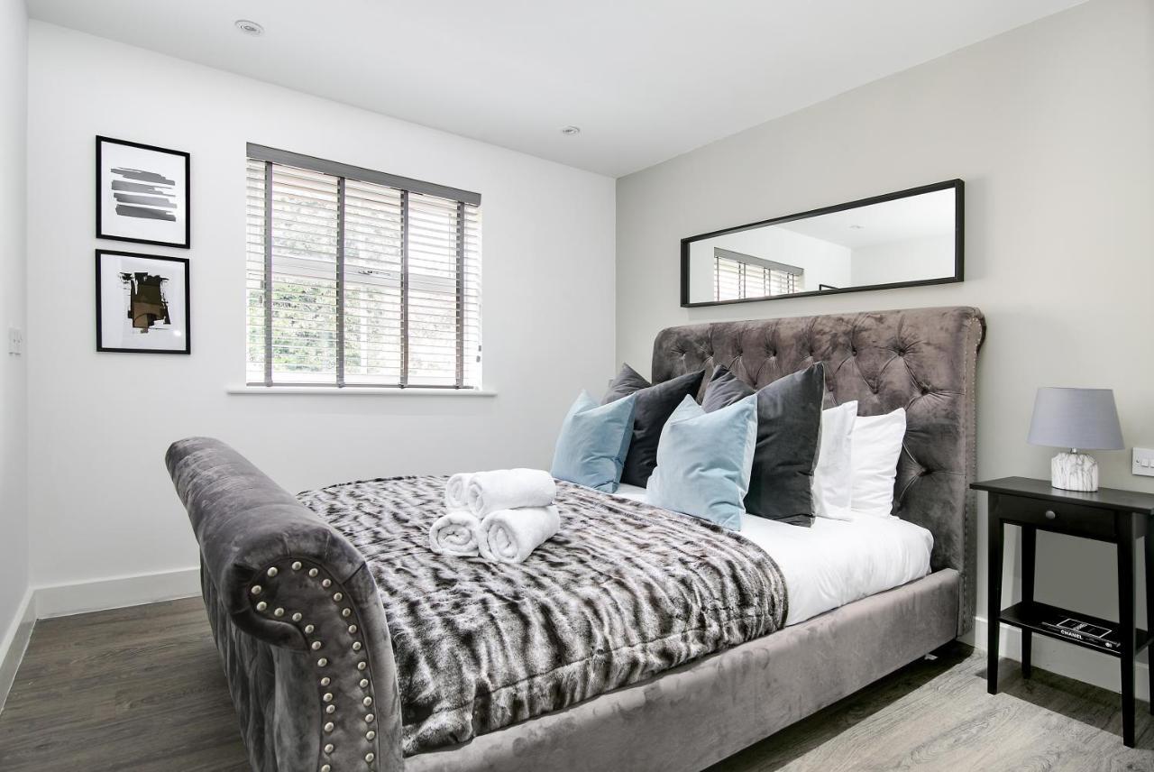 Montague House Serviced Apartment *