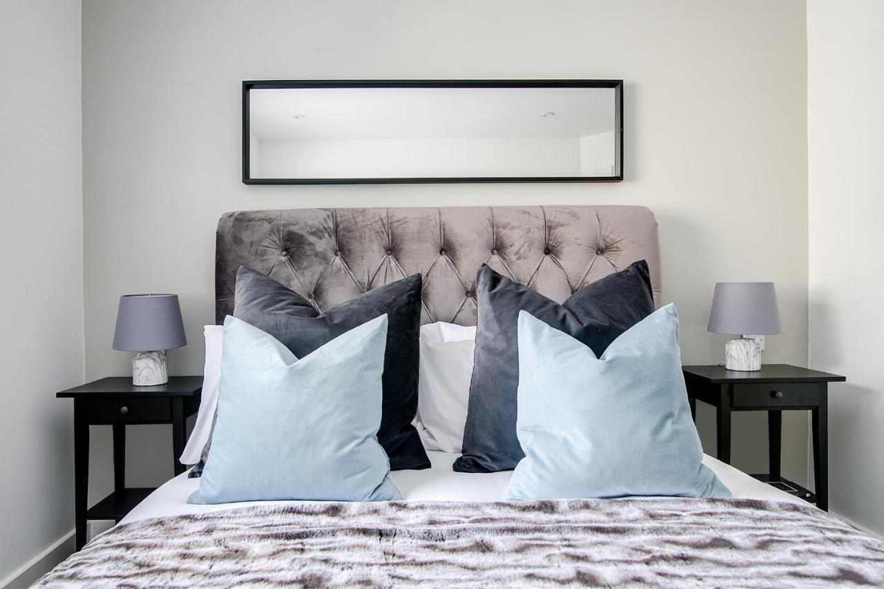 Montague House Serviced Apartment *