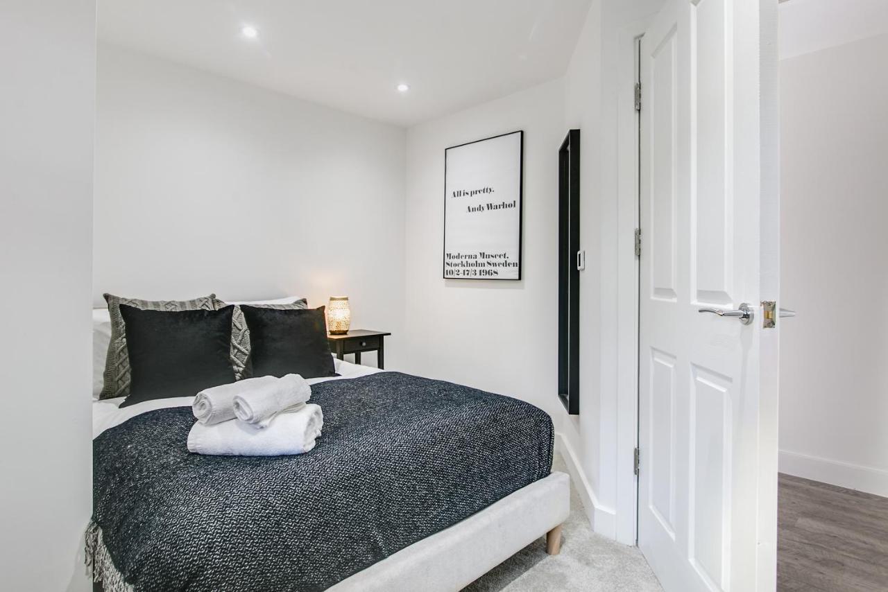 Montague House Serviced Apartment *
