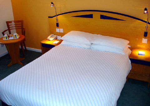 Express - Castle Bromwich, An Ihg 3*