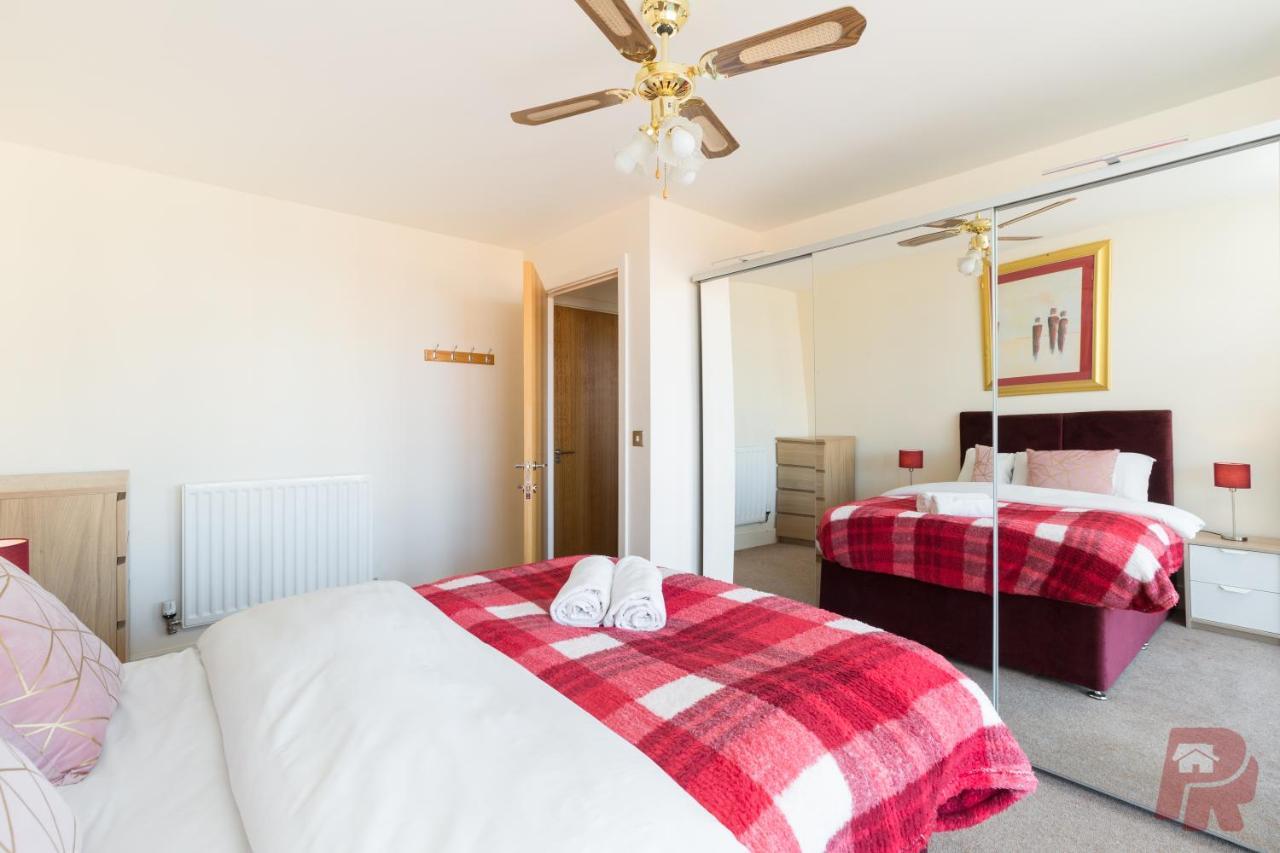 Skyline Views - Free Parking & Balcony Birmingham