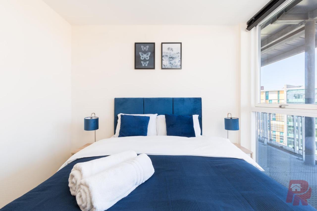 Skyline Views - Free Parking & Balcony Birmingham