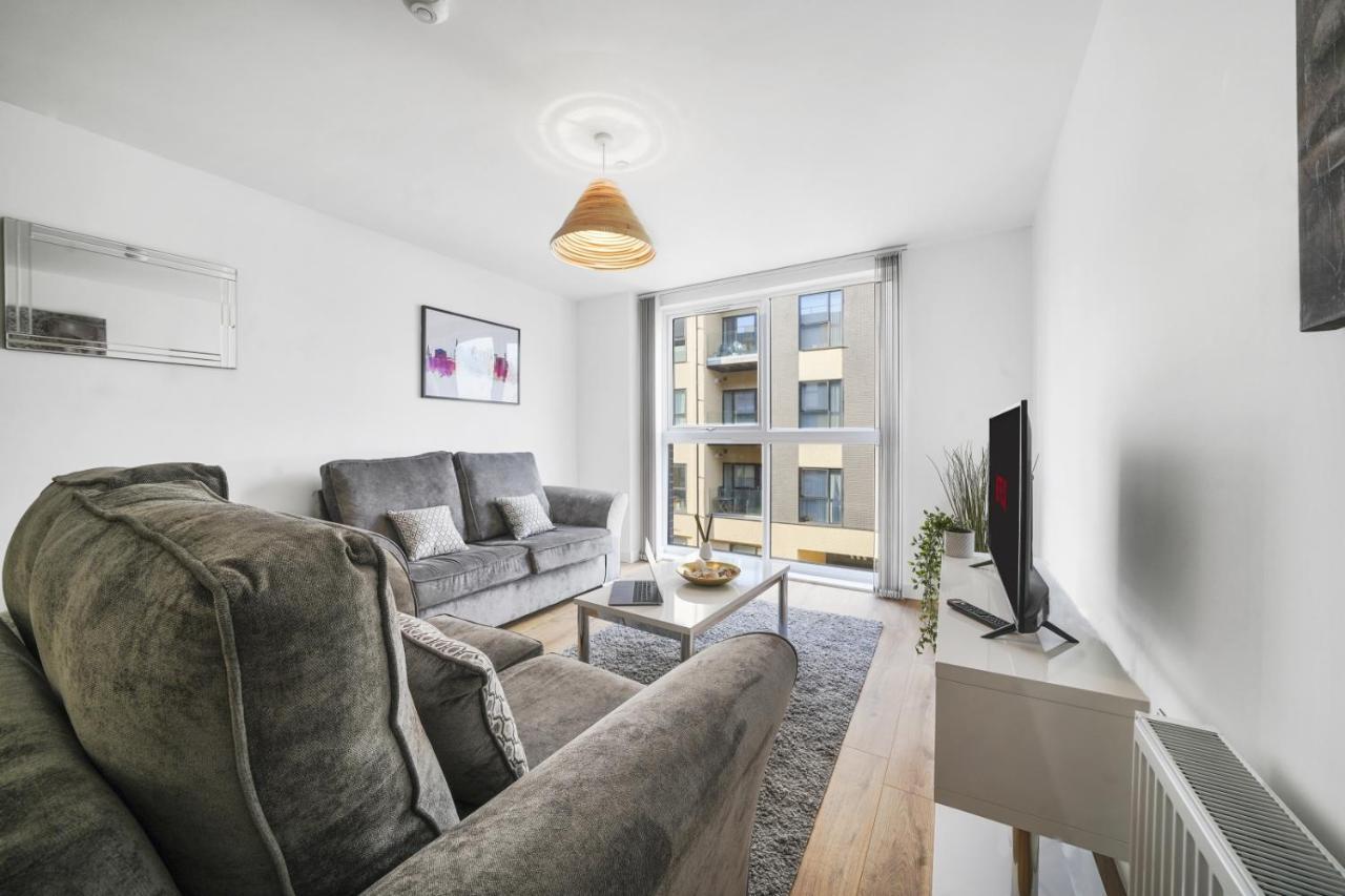 Onyx O2 Arena Brindley Place Broad Street Large Spacious 2* Birmingham