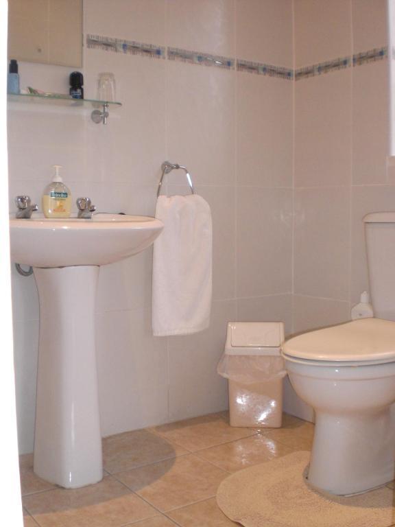 Guest house The White House Quality B&B Near Bham Nec/Airport *