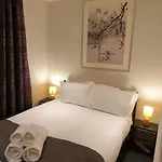 Birmingham Garnet, 3 Bedroom Apartment