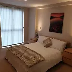 Birmingham S Hidden Gem Diamond Apartment, Sleeps Vr