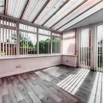 Xclusive Living Spacious 3 Bedroom House,Sleep 6, Free Wifi, Parking Close To Nec On Horrell Road
