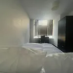 360 Accommodation - Dale Rd