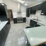 360 Accommodation - Dale Rd
