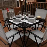 Lovely Refurbished Home - Free Parking-Wifi By Hinkley Homes Short Lets & Serviced Accommodation