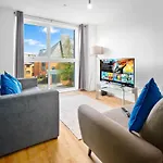 Onyx O2 Arena Brindley Place Broad Street Large Spacious Apartment
