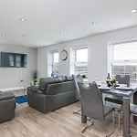 Luxury Stay, Private, Parking, Jq Gem- Pluxa Blue Marble Luxury Stay