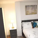 Birmingham City Centre Apartment Room Near China Town