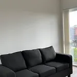 Modern 1 Bedroom Flat In Birmingham
