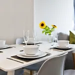 The Rozvi Empire Luxury Apartments For Long Stays - Business,Relocations & Families, Free Parking, Free Wifi