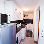 Stunning Flats In Handsworth Birmingham Close To One Stop Perry Barr Andaston Football Club