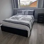 Birmingham Blissful House