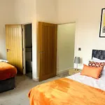 Twilight House -Wyndale Living- B\'Ham Jq Townhouse