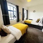 Twilight House -Wyndale Living- B\'Ham Jq Townhouse