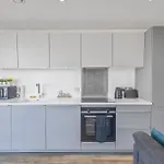 Luxury 2 Bedroom Apartment, On Broad Street!