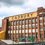 Luxury 1 Bedroom Bournville Apartment