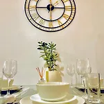 Cosy Arcadian City Centre Apartment - Free Parking