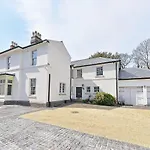 Superb Studio Flat 5 Minutes From City Centre