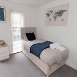 Deluxe 5\'Bed House W- Parking - City Centre