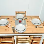 Casa Luxe 2 Bed City Centre Free Parking & Outdoor Patio