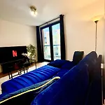 Cosy Arcadian City Centre Apartment - Free Parking