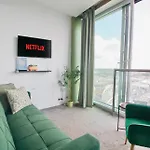 The Olive Suite At The Rotunda