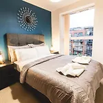 First Stay Apartments - The West Suite