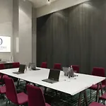 Doubletree By Hilton Birmingham Snowhill
