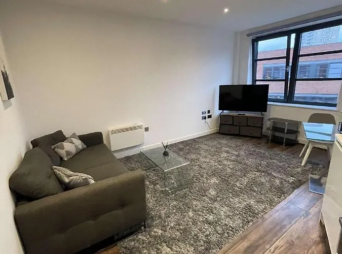 One Bedroom Apartment/Studio