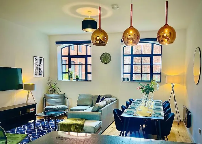 Twilight House -Wyndale Living- B\'Ham Jq Townhouse