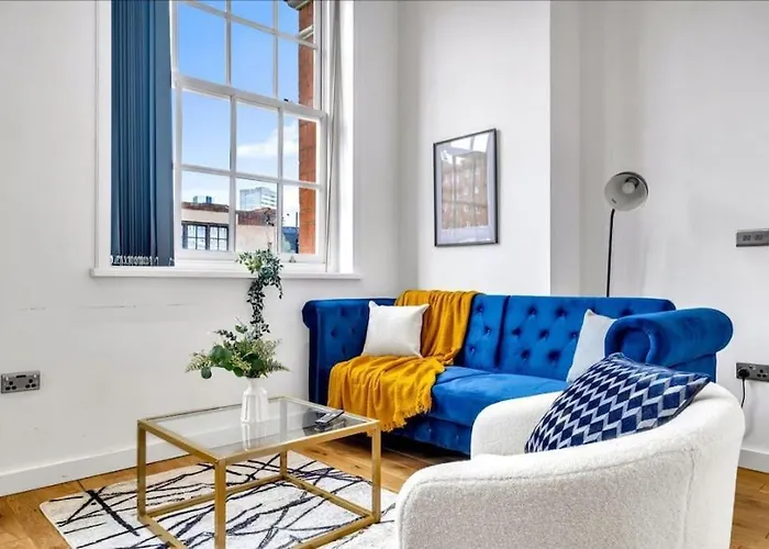 Oasis Suites